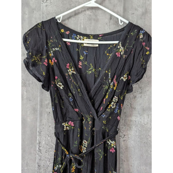 Women's Urban Outfitters Floral jumpsuit Size 2 - Picture 2 of 10